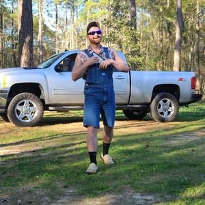 Meet your Posher, Cade